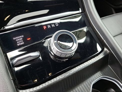 Used 2024 Jeep Grand Cherokee Limited AWD/4WD image 25