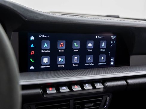 Used 2025 Porsche 911 Carrera S image 19