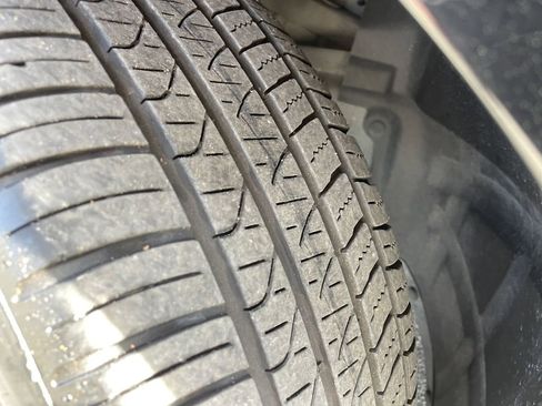 Used 2018 Dodge Challenger SXT Plus image 33