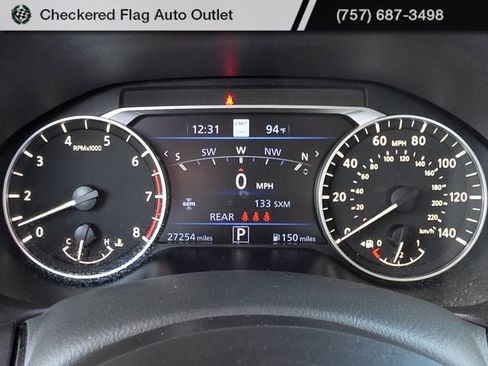 Used 2023 Nissan Altima 2.5 SV w/ SV Premium Package FWD image 18