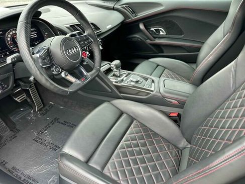 Used 2023 Audi R8 V10 performance image 11