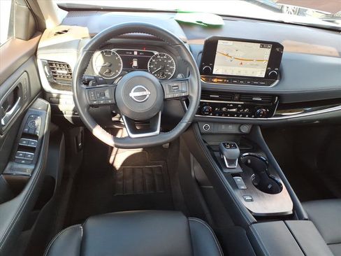 Certified 2023 Nissan Rogue SL w/ SL Premium Package image 6