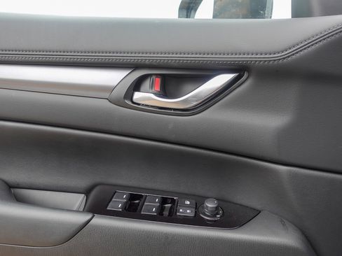 Certified 2025 MAZDA CX-5 AWD 2.5 S w/ Preferred Package image 12