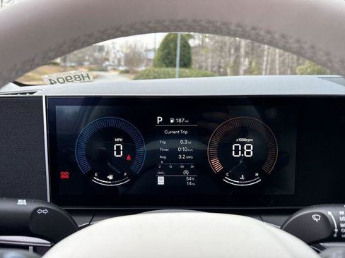 New 2026 Hyundai Santa Fe SE image 10