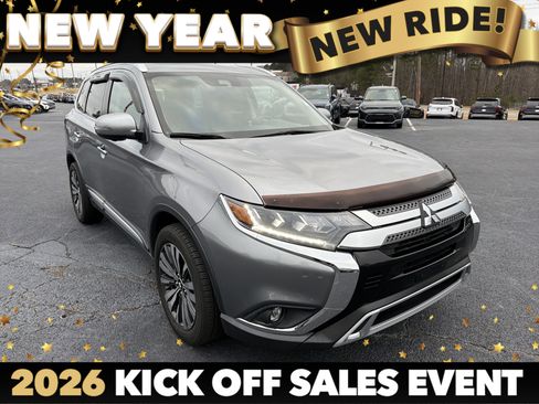 Used 2020 Mitsubishi Outlander SEL image 1