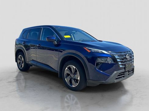 Certified 2024 Nissan Rogue SV AWD/4WD image 7