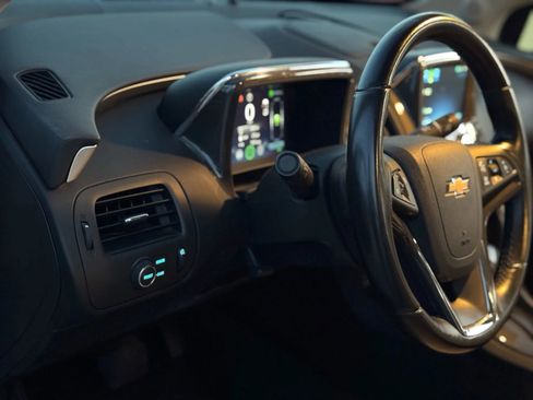 Used 2011 Chevrolet Volt Premium w/ Premium Trim Package image 19