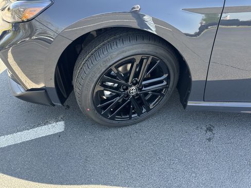 New 2026 Toyota Camry SE image 9