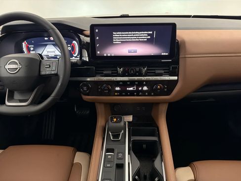 New 2026 Nissan Pathfinder Platinum image 20