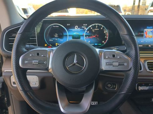 Used 2023 Mercedes-Benz GLS 450 4MATIC w/ AMG Line Exterior image 13