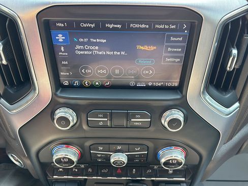 Used 2020 GMC Sierra 1500 SLT w/ SLT Premium Plus Package image 30