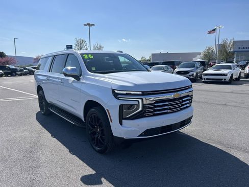 New 2026 Chevrolet Suburban Premier AWD/4WD image 1