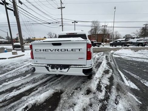 Used 2022 Chevrolet Silverado 1500 RST w/ Convenience Package II image 7