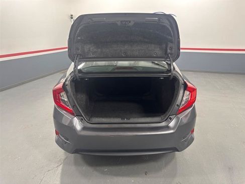 Used 2016 Honda Civic EX-T image 11