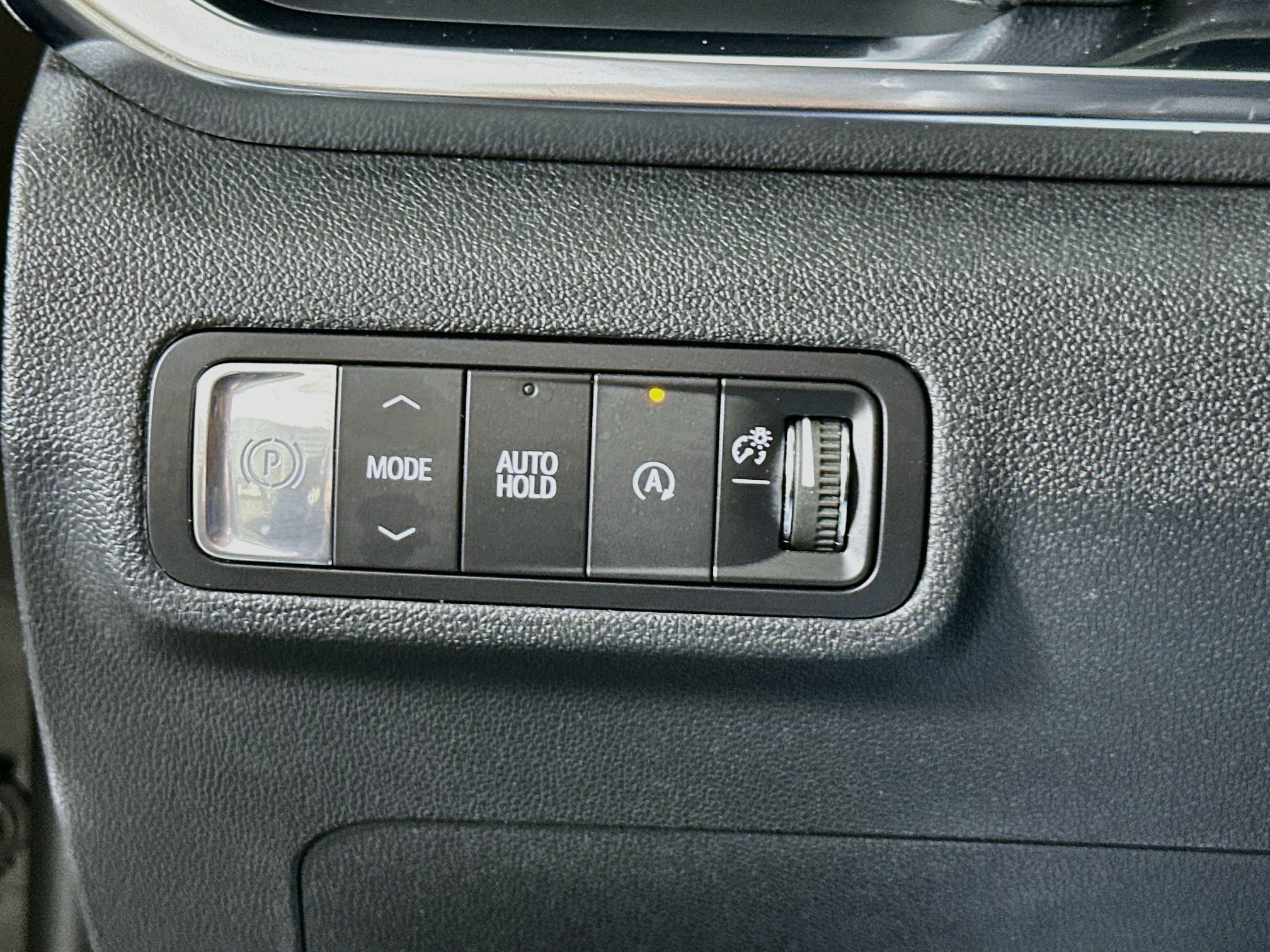 Used 2025 GMC Terrain Elevation FWD image 17