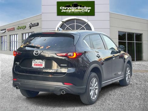 Used 2022 MAZDA CX-5 AWD 2.5 S w/ Select Package image 5