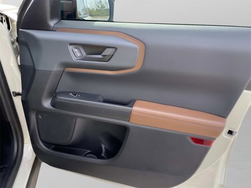 Used 2024 Ford Bronco Sport Outer Banks image 18