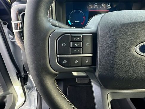 New 2025 Ford F250 Lariat w/ FX4 Off-Road Package image 32