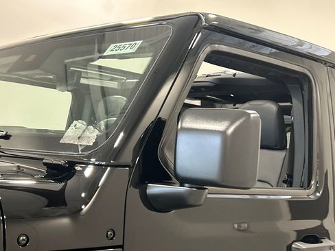 New 2025 Jeep Wrangler Sahara w/ Technology Group image 12