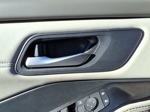 New 2026 Nissan Rogue SV image 16