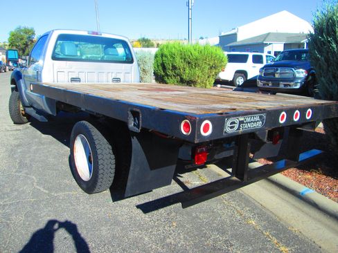 Used 2011 Ford F450 XL w/ PWR Equipment Group image 2