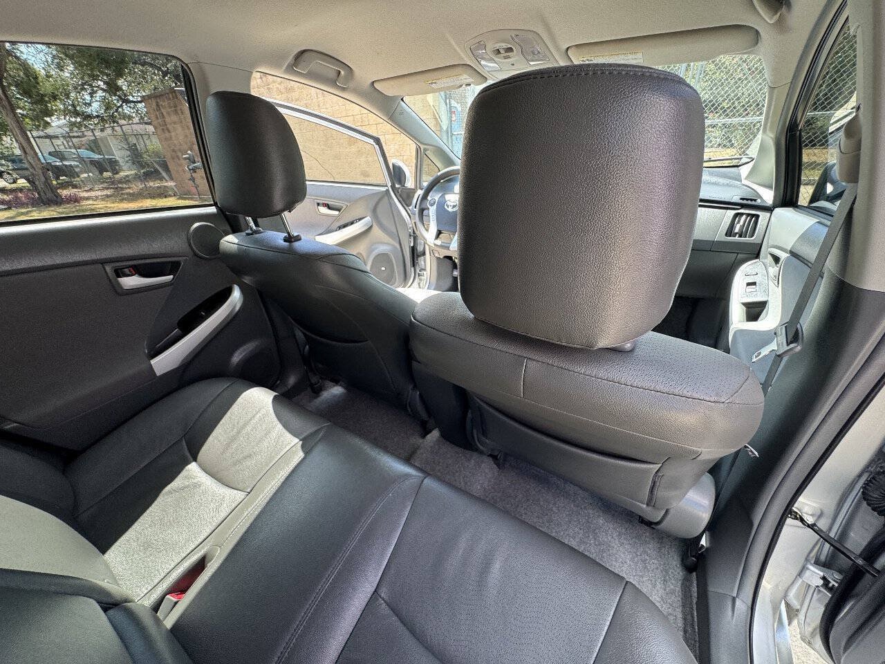 Used 2011 Toyota Prius Three FWD image 31