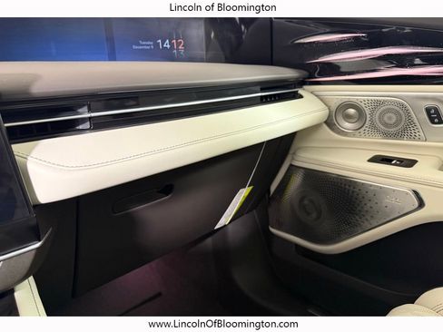 New 2026 Lincoln Nautilus Black Label image 44