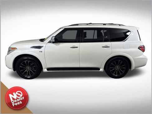 Used 2020 Nissan Armada Platinum w/ Captain's Chairs Package RWD image 7