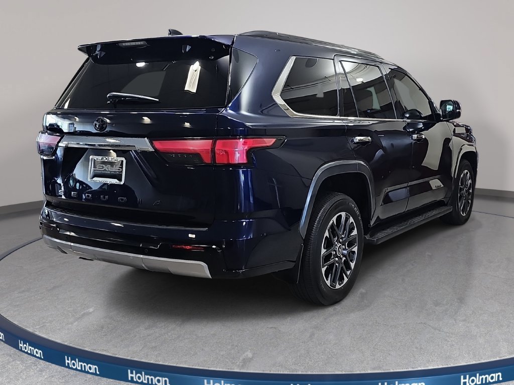 Used 2023 Toyota Sequoia Limited AWD/4WD image 6