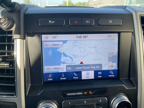 Used 2020 Ford F150 Lariat w/ Equipment Group 502A Luxury AWD/4WD image 17