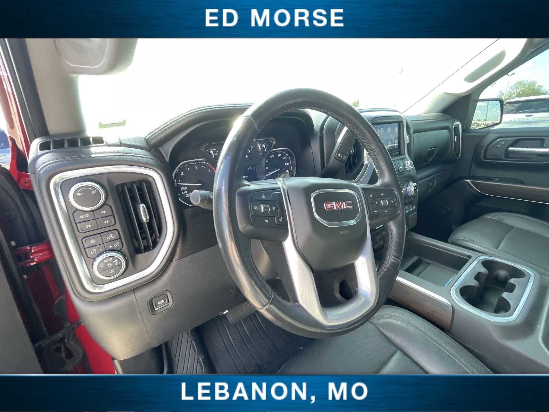 Used 2019 GMC Sierra 1500 SLT w/ SLT Premium Package AWD/4WD image 10