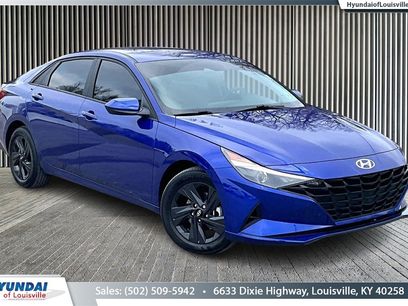 Used 2023 Hyundai Elantra SEL w/ Cargo Package