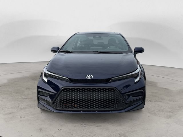 Used 2024 Toyota Corolla SE w/ SE Premium Package FWD image 2