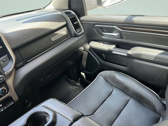 Used 2022 RAM 1500 Laramie RWD image 13