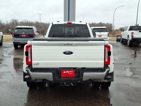 Used 2024 Ford F450 Lariat w/ FX4 Off-Road Package image 4