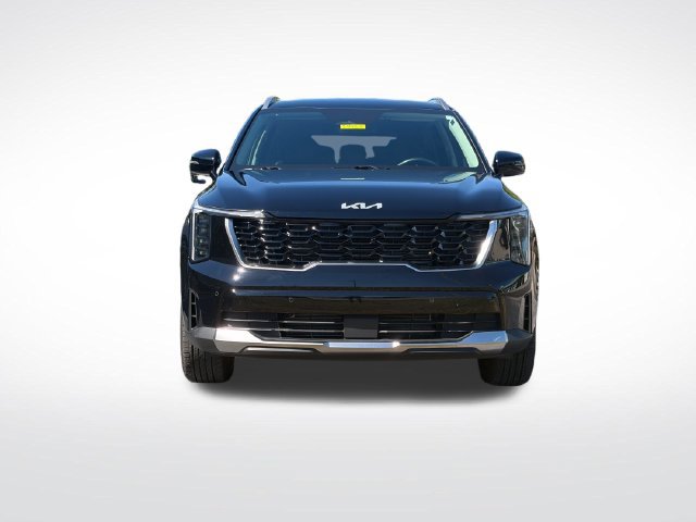 Certified 2025 Kia Sorento S AWD/4WD image 2