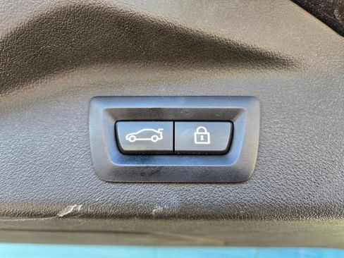 Used 2020 BMW X7 xDrive40i w/ Premium Package image 29