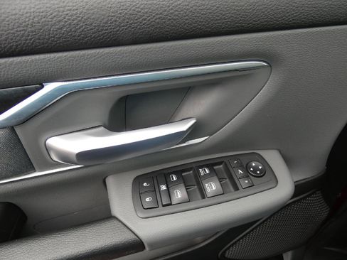 Used 2019 RAM 1500 Big Horn image 19