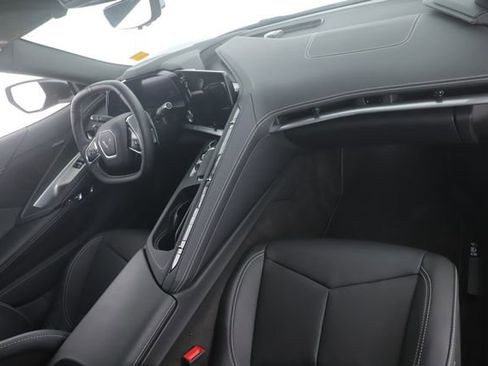 Used 2024 Chevrolet Corvette Stingray Coupe w/ 1LT RWD image 29
