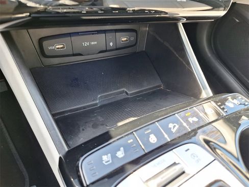 Used 2024 Hyundai Tucson Limited image 16