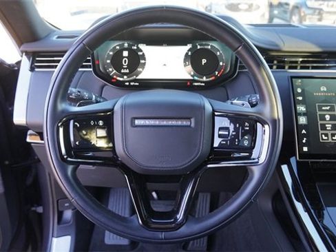 Used 2024 Land Rover Range Rover Sport Dynamic SE image 25