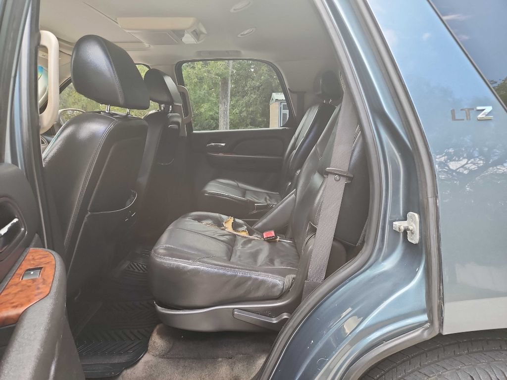 Used 2008 Chevrolet Tahoe LT RWD image 36