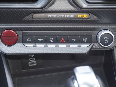 Used 2025 Ford Mustang Convertible RWD image 16