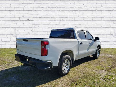 Used 2022 Chevrolet Silverado 1500 W/T w/ WT Value Package image 2