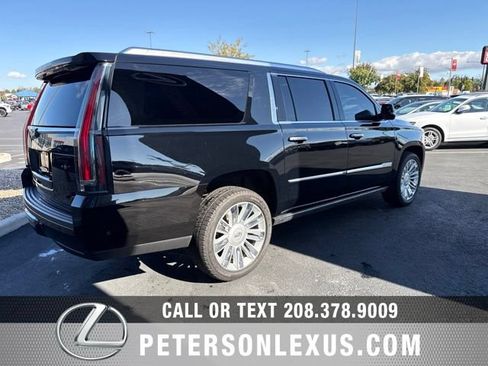 Used 2019 Cadillac Escalade ESV Platinum AWD/4WD image 6