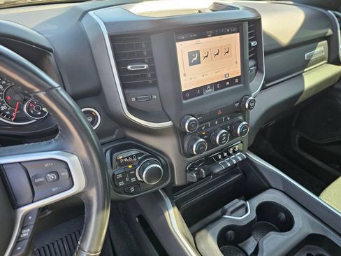 Used 2022 RAM 1500 Big Horn AWD/4WD image 29