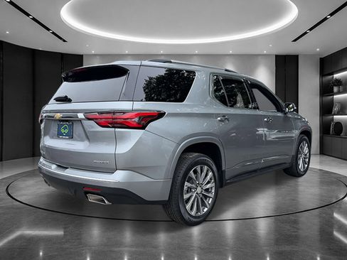 Certified 2023 Chevrolet Traverse Premier AWD/4WD image 4