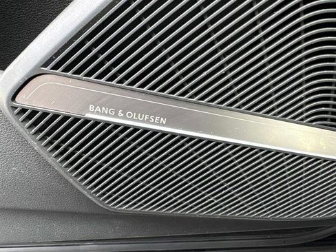 Used 2022 Audi Q5 2.0T Prestige image 26