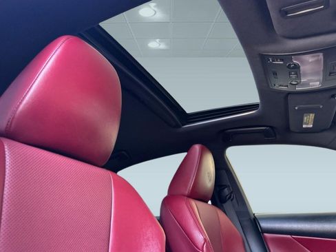 Used 2017 Lexus IS 200t F Sport RWD image 14