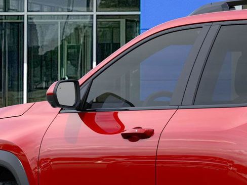 New 2026 Chevrolet Equinox ACTIV w/ Convenience Package III image 36